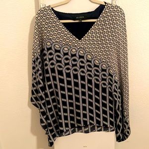 St. John silk blouse with “Wing” Sleeves and Liner. Size S